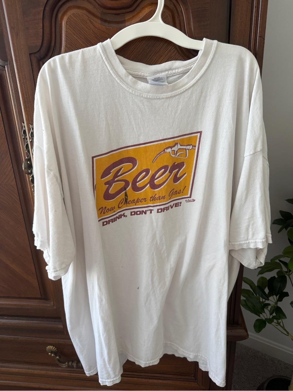 Vintage White Graphic 'Beer' Tee with Yellow and Maroon Logo